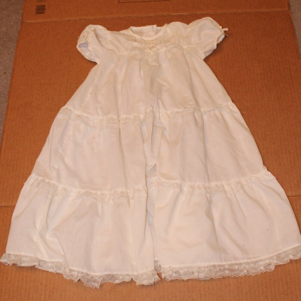 Vintage ALEXIS Baby 9 Months White Baptism Christening Long Gown Dress Lace